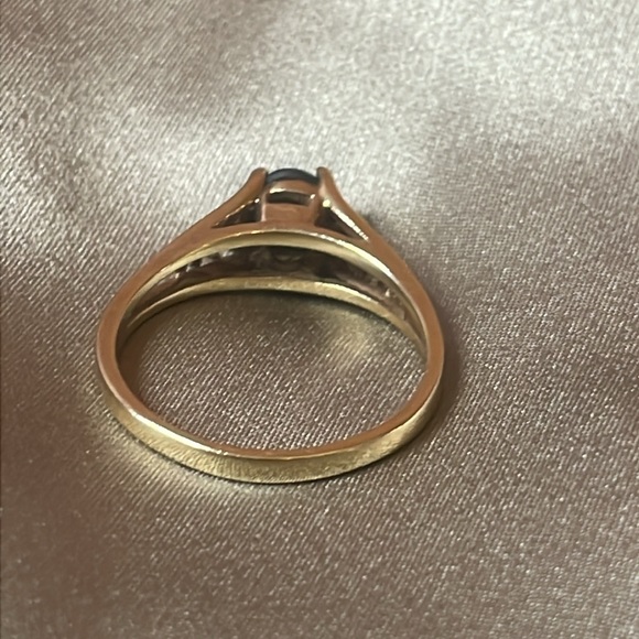 Vintage Solid 14k Natural Black Star Sapphire and Diamond Ring Sz 7.25 - Picture 5 of 7